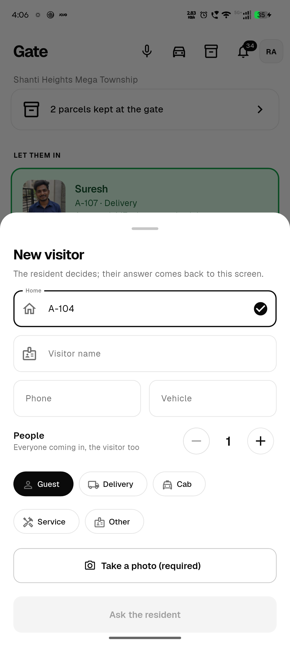 The new visitor sheet: the home, the visitor’s name, a photo and the number of people